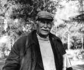 Д.А. Крайнов во время экспедиции (п. Сахтыш Тейковского района)